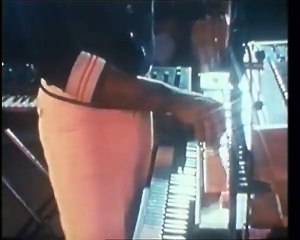 YARBROUGH & PEOPLES - Don't Stop The Music 1981