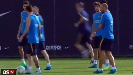 Messi se enfadó con Mascherano tras brusca entrada