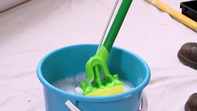 How To Paint Ceilings With Dulux Paint