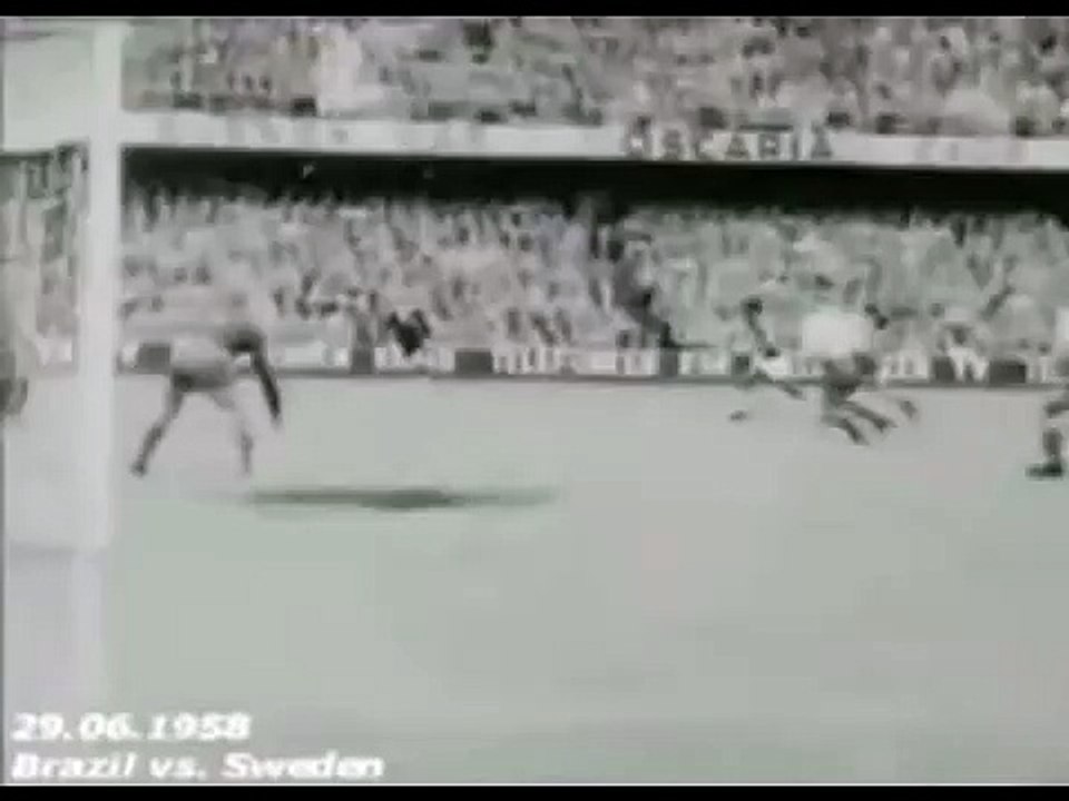 Garrincha - Alfredo Zitarrosa (Dribblings and some goals)