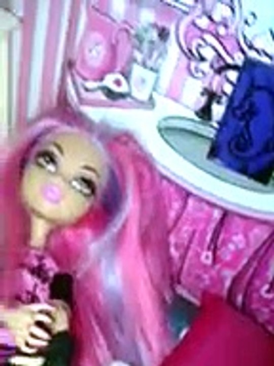Film d'horreur monster high-la poupée diabolique