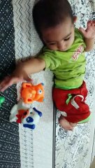 Ziyaan making new sounds n playing
