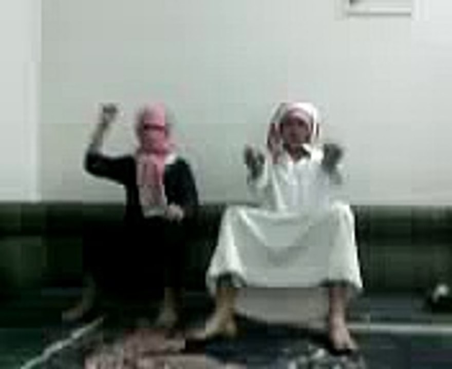 funny arab buttkick