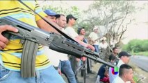 Autodefensas expulsan a cárteles del narcotráfico en Michoacán -- Noticiero Univisión