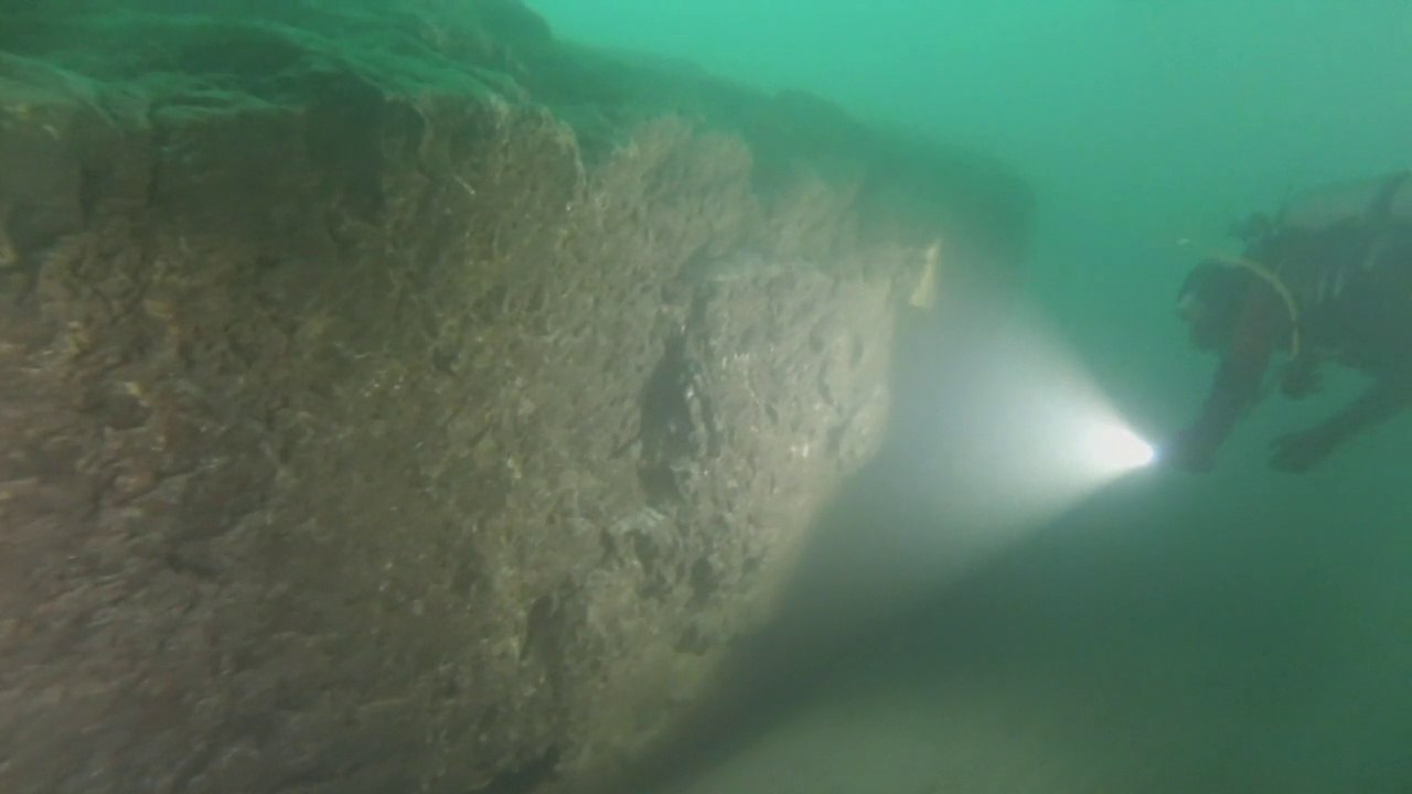Pain de sucre et prise d'eau / Annecy-le-Vieux