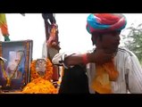 Villagers Make Temple to Worship Motorcyle