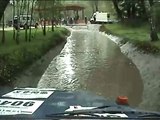 Mercedes G Gelandewagen through water