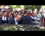Şehit cenazesinde Yalçın Akdoğan'a pet şişeli protesto