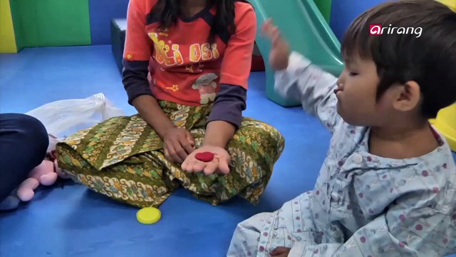 5 years old Phaung San Gay from Myanmar was born with a cleft lip and cleft palate