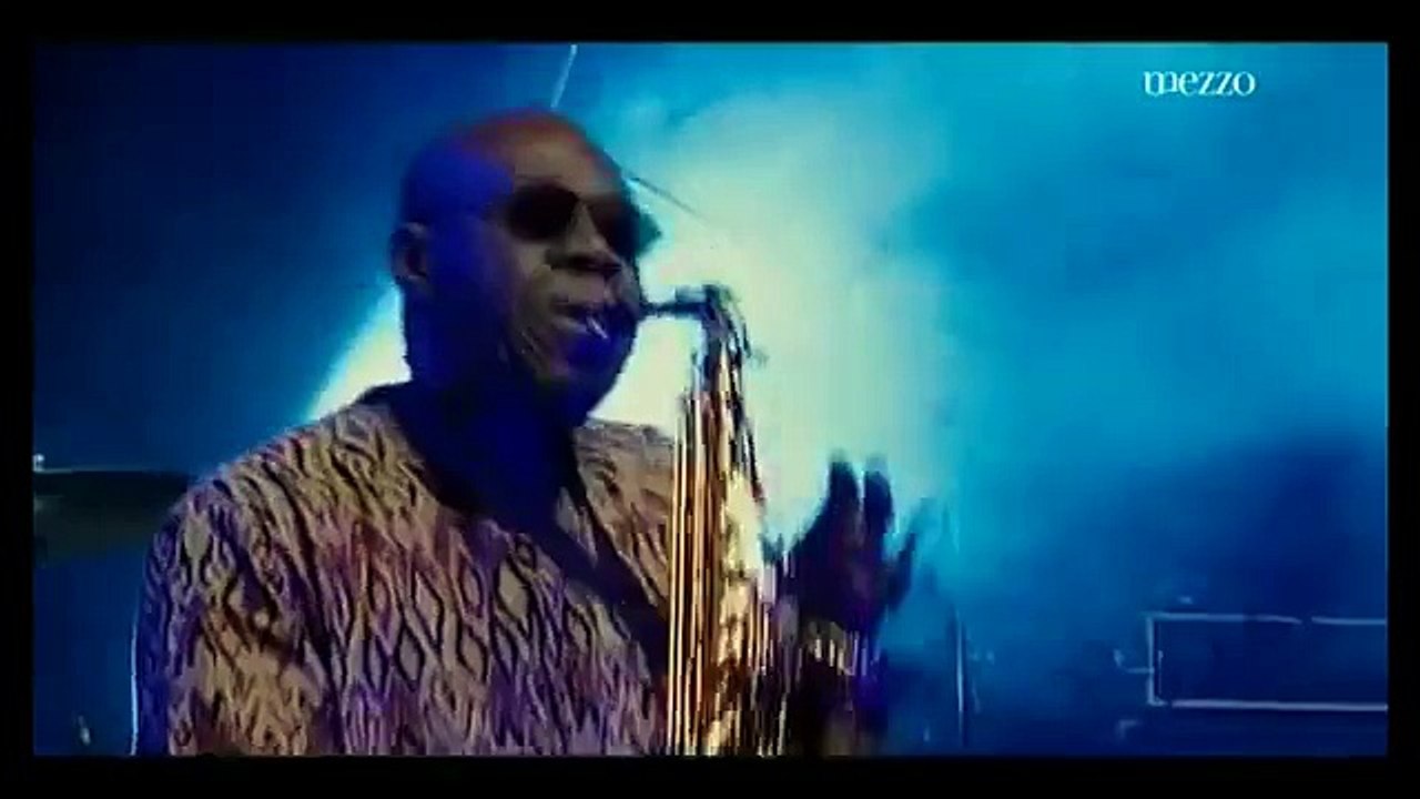 Manu Dibango & le Soul Makossa Gang Live in Paris 2005