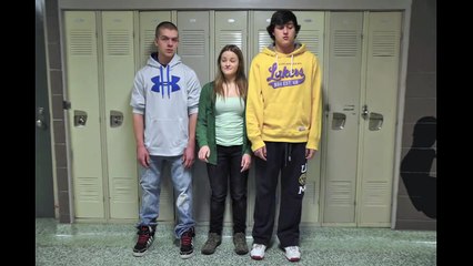 Stop Motion with real people - Dressing up