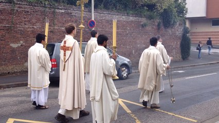 La procession du samedi 15 août 2015 à Lisieux