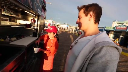 Getting Robbed by Seagulls!