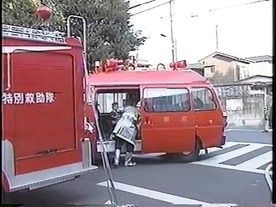 東京消防庁　渋谷消防署　指揮隊　火を消さない5人の消防官　その1