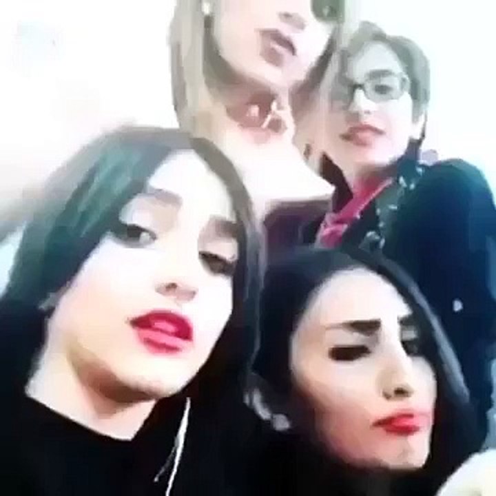girls be like