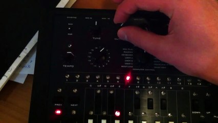 x0xb0x - Famous TB-303 Patterns