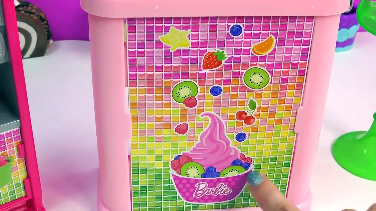 Frozen Fever Queen Elsa Princess Anna Disney Barbie Doll Malibu Ave Yogurt Playdoh Food Playset