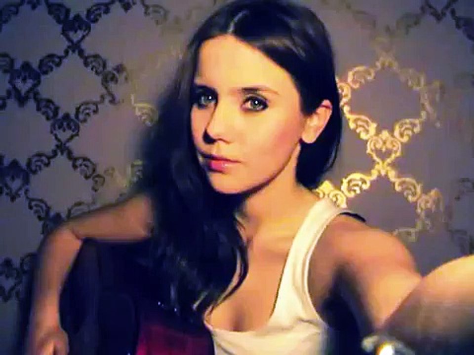 Lana del Rey - Blue Jeans (cover by Scarlett Ann Rose)