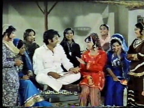 ABHI AAP KI UMAR HI KIA HAI - ANMOL - RUNA LAILA & AHMED RUSHDI ..... Shahid Lovers Circle