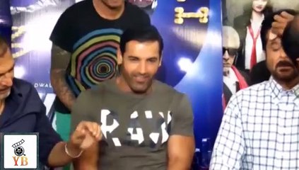 Anil Kapoor JOhn Abraham Nana Patekar In a Casual Talk @ Welcome Back Promotion