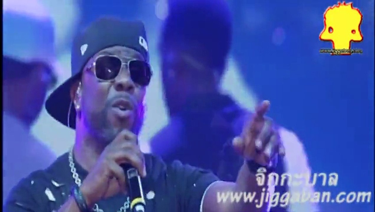 Boyz II Men - On Bended Knee (Live in Bangkok 2015)