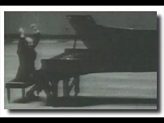 Horowitz: Tchaikovsky Piano Concerto No. 1 i. (1943)