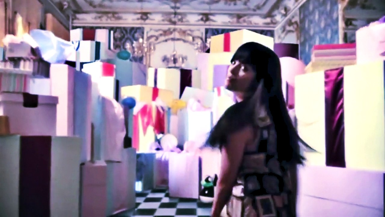 Lily Allen - The Fear - remix in HD. (explicit lyrics)