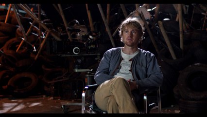 Owen Wilson Sees Elephants With The Cast Of 'No Escape'