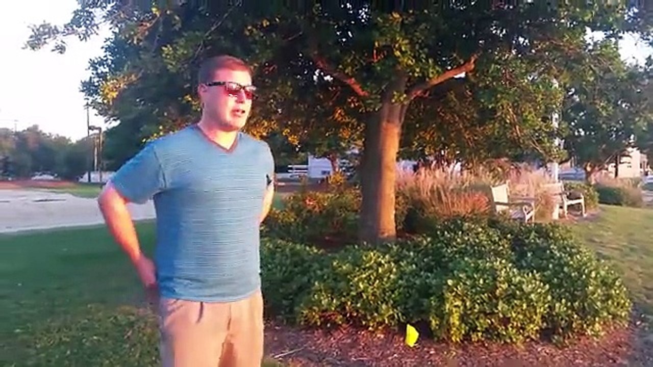 Quand un Daltonien voit un Coucher de Soleil en Couleurs pour la Première Fois de sa Vie