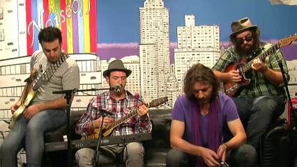 Alex O'Doherty & La Bizarrería - Cuatro Minutos