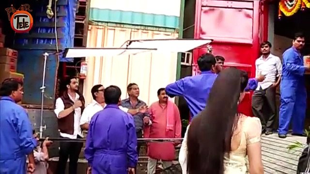 Yeh Hai Mohabbatein 17th August 2015 - Rinki Apologizes Ishita