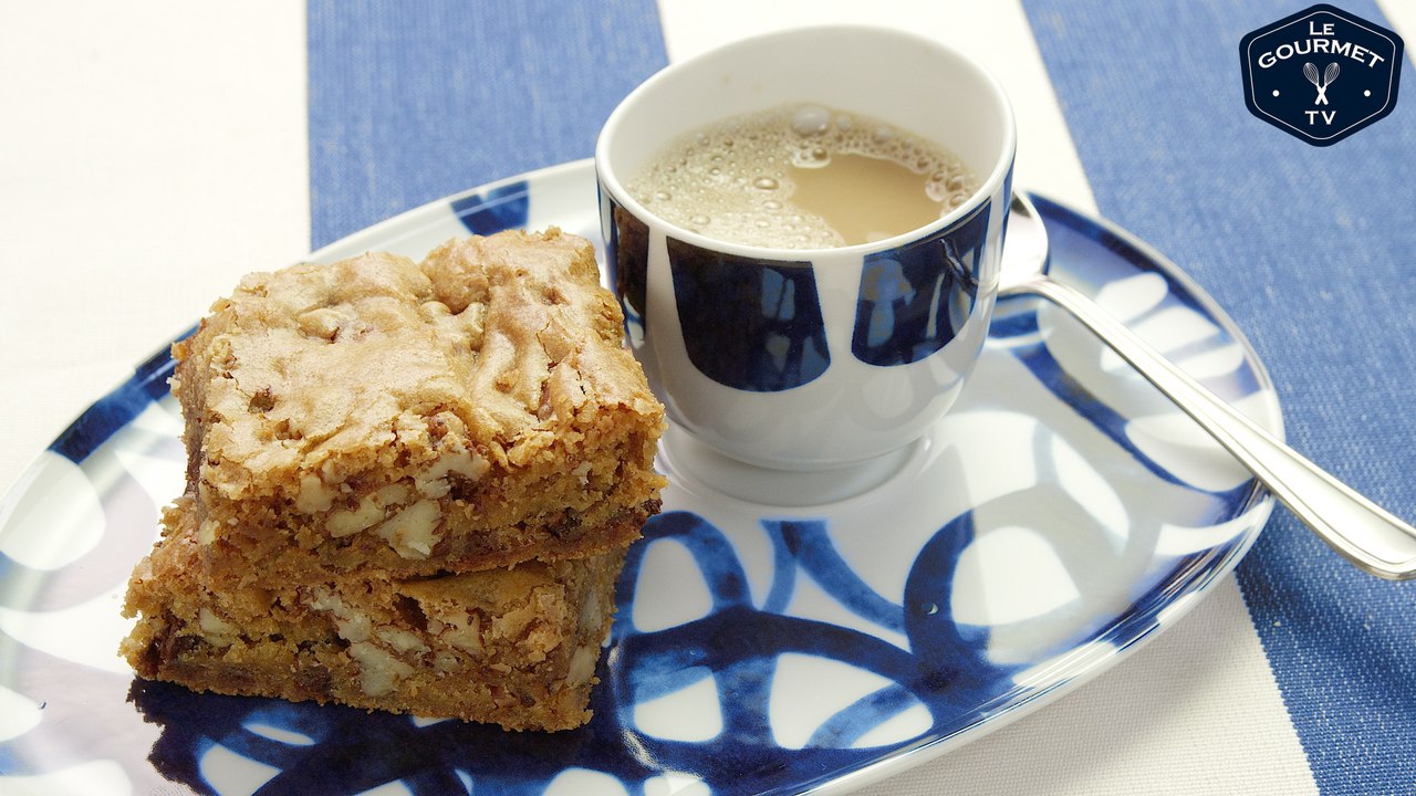 Our Favourite Blondies Recipe - Le Gourmet TV
