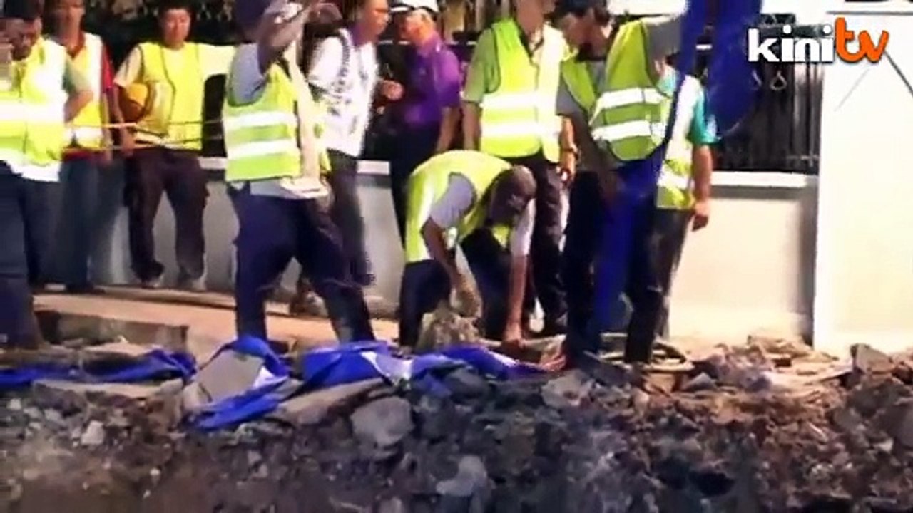 Penang storm - search for missing man continues