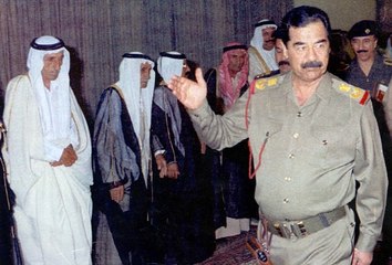 نوري المالكي والرئيس الراحل صدام حسين قبل وبعد عام ٢٠٠٣