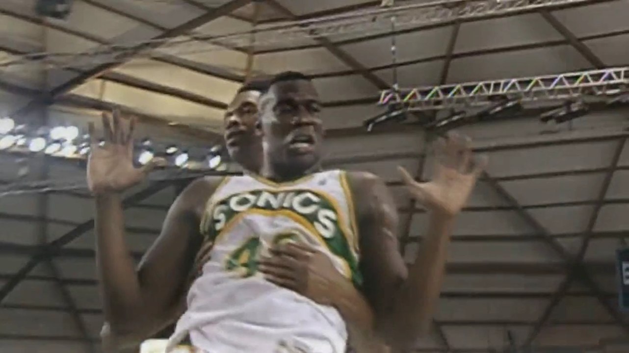 Shawn Kemp Gangsta Dunk