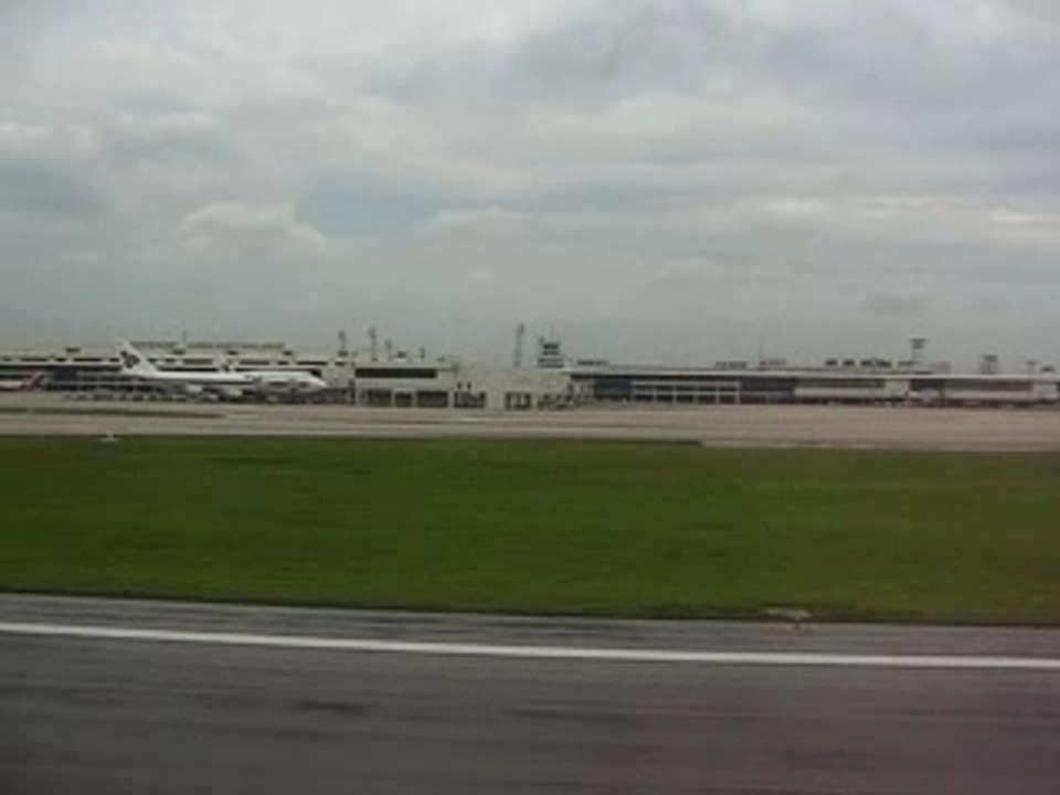 Taking off from Donmueang 1