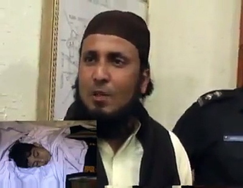 Ek Molvi ne Bache Ka Reap Kar Ke Zabah Kar dya, Video Dekhen
