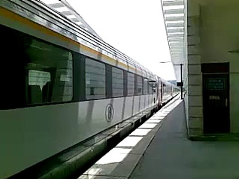 HLE 13 departing Liège-Guillemins