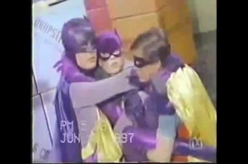 Batman and Robin take advantage of Batgirl