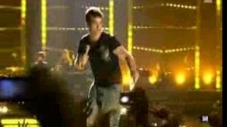 Robbie Williams - Tripping (Live)