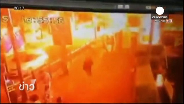 Мощный взрыв в центре Бангкока, много погибших и раненых