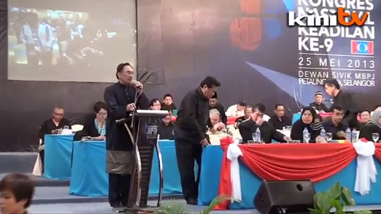 PKR congress: Anwar: Incompetent EC heads must go