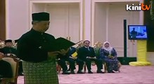 Najib's new cabinet sworn-in