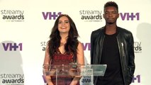 Bailee Madison and Kingsley Announce Animated Nominees - Streamy Awards 2015