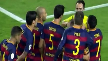 Roja directa a Piqué por insultar al árbitro