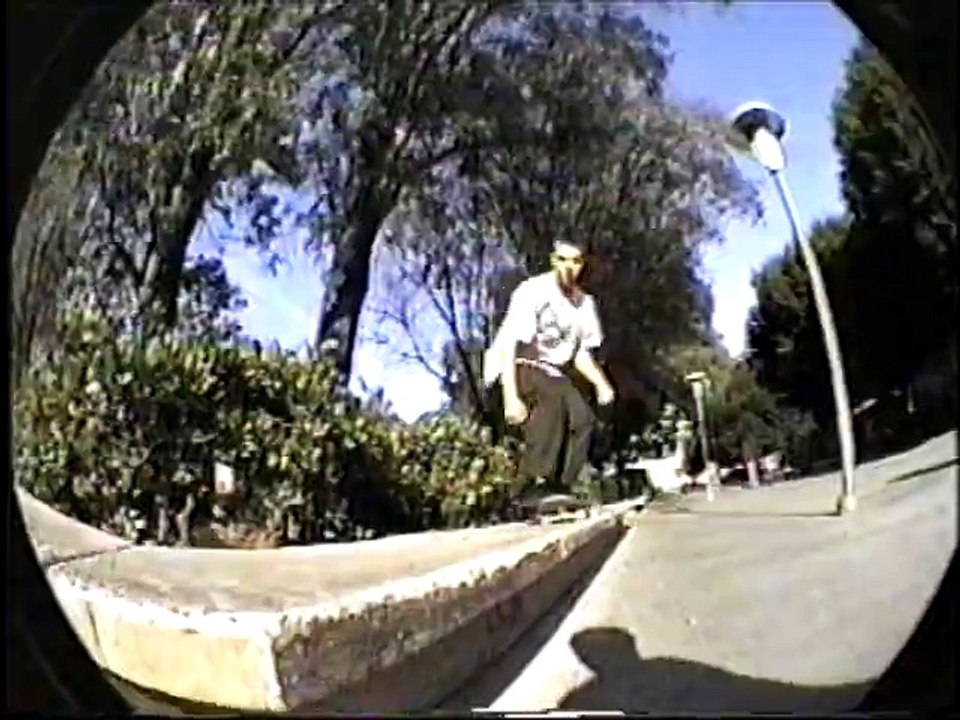 Robbie McKinley - Listen