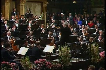 Carlos Kleiber conducts 'Radetsky March' by Strauss