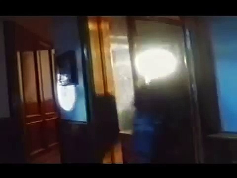 Mel Gibson - You're losing your rights to buy natural vitamins