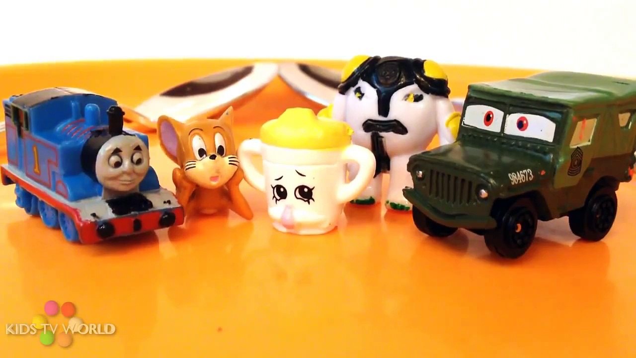 Play-doh Cooking Plate Spoons SurpriseEggs Car...