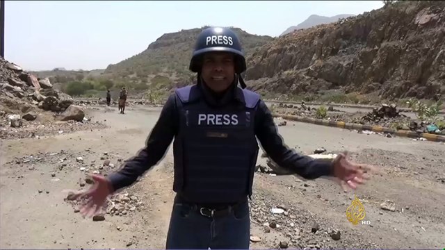 معارك بين المقاومة الشعبية والحوثيين قرب اللواء 35 بتعز